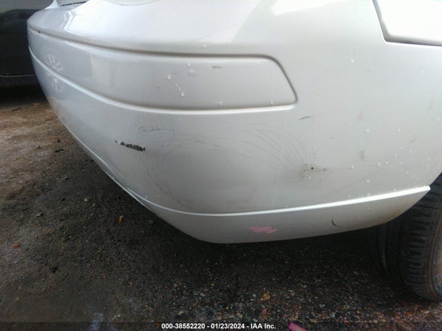 2005 FORD FOCUS ZX4 VIN: 1FAFP34N15W165000