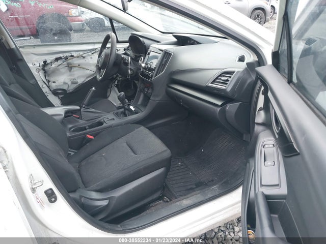 Subaru Impreza 2.0i 2018 4S3GTAA64J1717463 Image 5