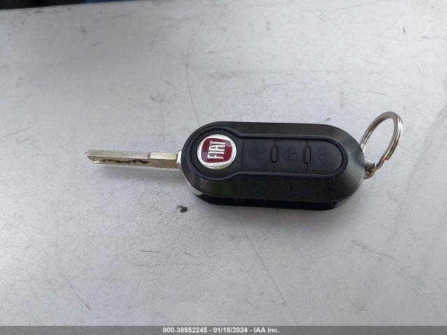 2012 FIAT 500C 3C3CFFDR4CT121245 Photo 10