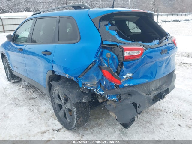 1C4PJMAB0HW620701 Jeep Cherokee Altitude 4x4