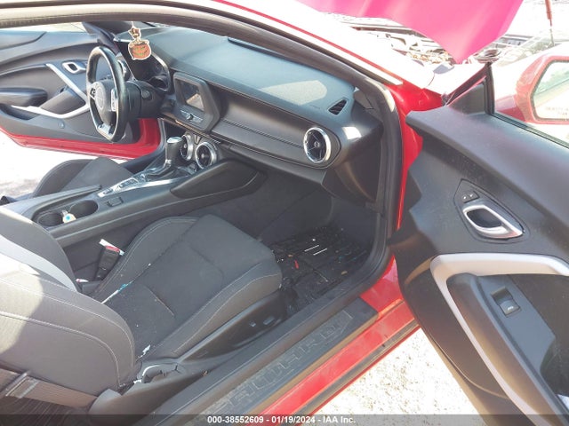 Chevrolet Camaro 1lt 2018 1G1FB1RX2J0150423 Image 5