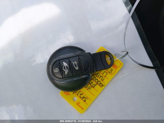 2017 MINI CLUBMAN WMWLU1C54H2F27831 Photo 10