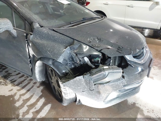 Honda CIVIC HYBRID 2014 19XFB4F23EE000318 Image 6