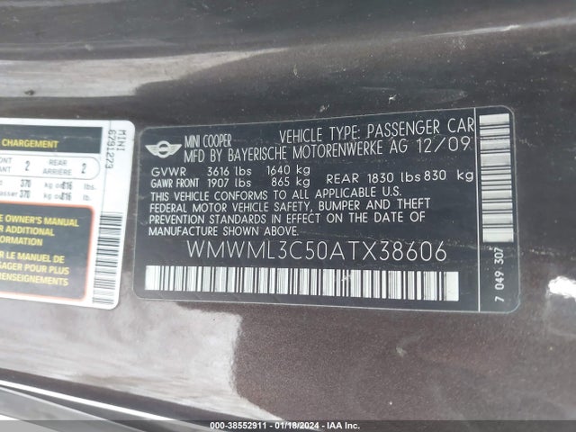2010 MINI COOPER CLUBMAN WMWML3C50ATX38606 Photo 8