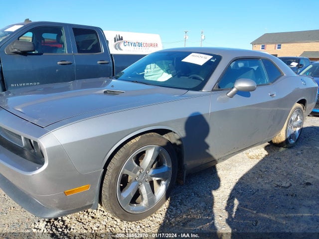 Dodge Challenger Sxt 2014 2C3CDYAG5EH204392 Image 2