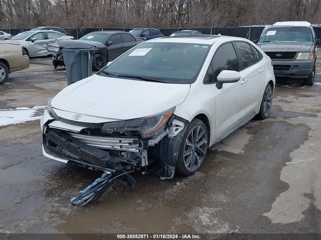 Toyota COROLLA SE 2022 JTDP4MCE9N3511097 Image 2