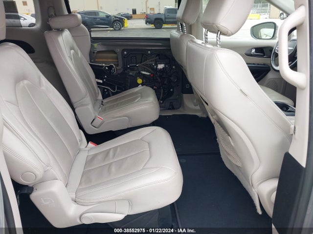 Chrysler Pacifica Touring L 2021 2C4RC1BG0MR601046 Image 8