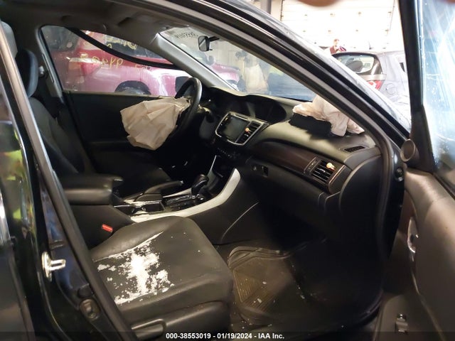 Honda ACCORD EX 2017 1HGCR2F09HA023922 Image 5