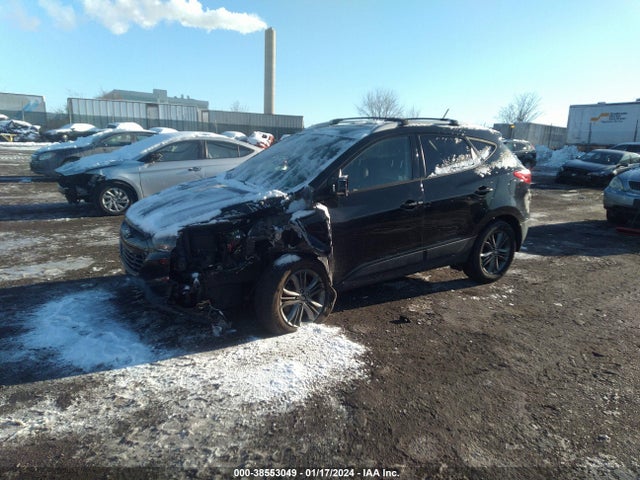 Hyundai TUCSON SE 2015 KM8JUCAG4FU099912 Image 2