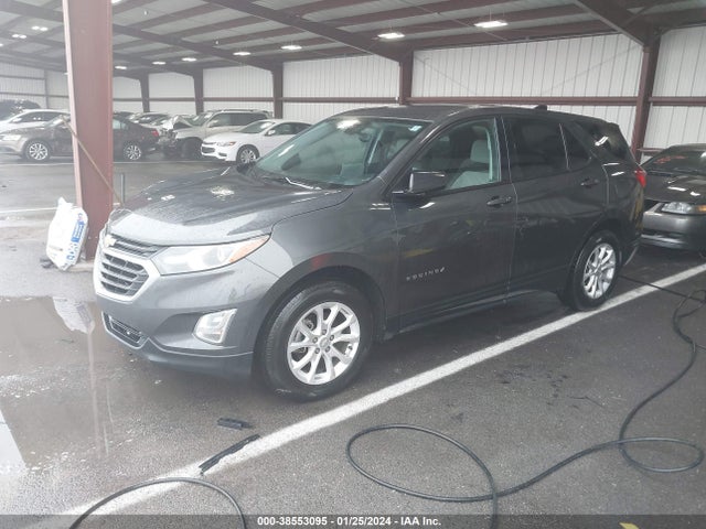 Chevrolet EQUINOX LS 2018 2GNAXHEV4J6315273 Image 2