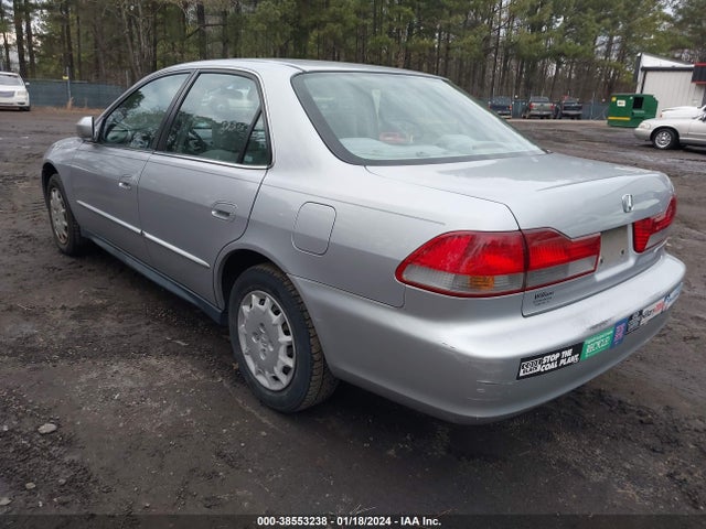 2002 HONDA ACCORD 2.3 LX VIN: 1HGCG56402A147482