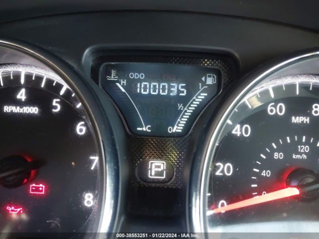 3N1CN7AP4HK472552 Nissan Versa 1.6 Sv
