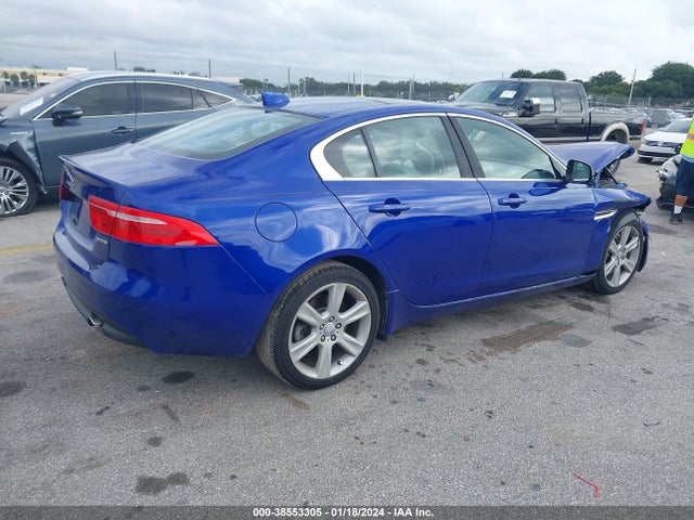 2017 JAGUAR XE SAJAD4BG7HA970977 Photo 3