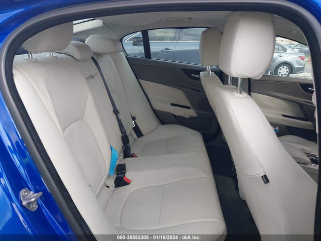 2017 JAGUAR XE SAJAD4BG7HA970977 Photo 7