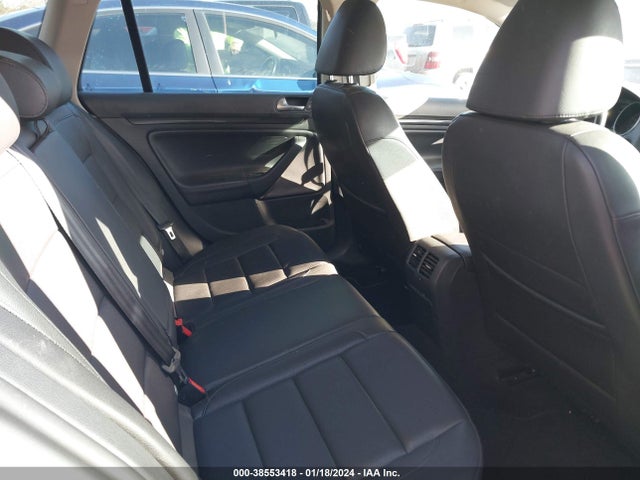 2014 VOLKSWAGEN JETTA SPORTWAGEN 2.0L TDI VIN: 3VWPL7AJ9EM616819