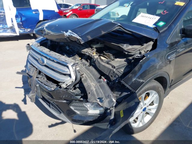 1FMCU0GD2KUB81944 Ford ESCAPE SE