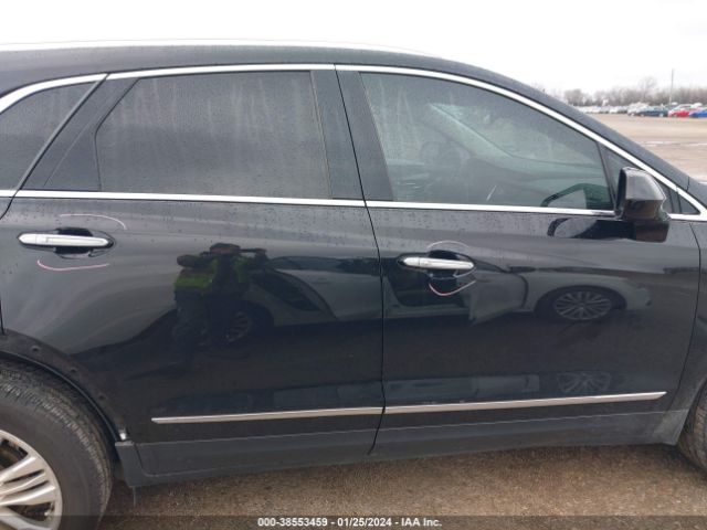 1GYKNFRSXJZ235465 Cadillac Xt5 Premium Luxury