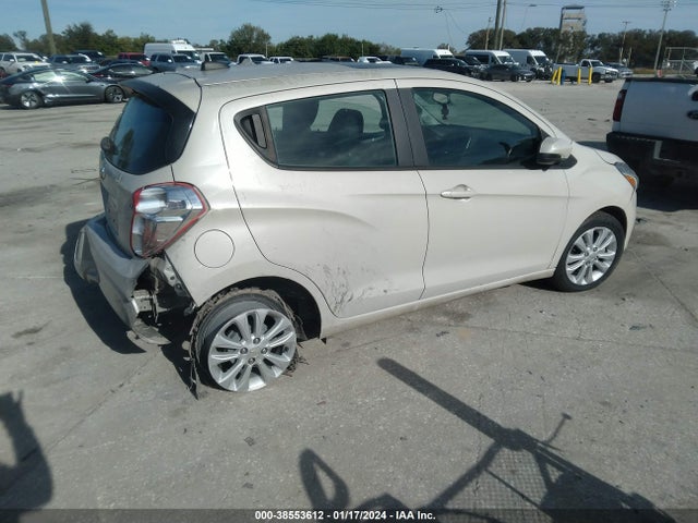 Chevrolet Spark 1lt Cvt 2017 KL8CD6SA2HC731994 Image 4