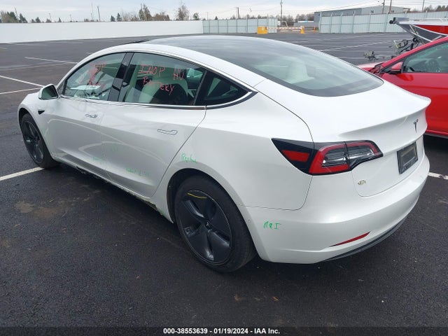 Продажа на аукционе авто 2020 Tesla Model 3 Standard Range Plus Rear-wheel Drive/standard Range Rear-wheel Drive, vin: 5YJ3E1EA5LF744012, номер лота: 38553639