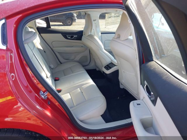 7JRA22TL9LG048562 Volvo S60 T6 Inscription