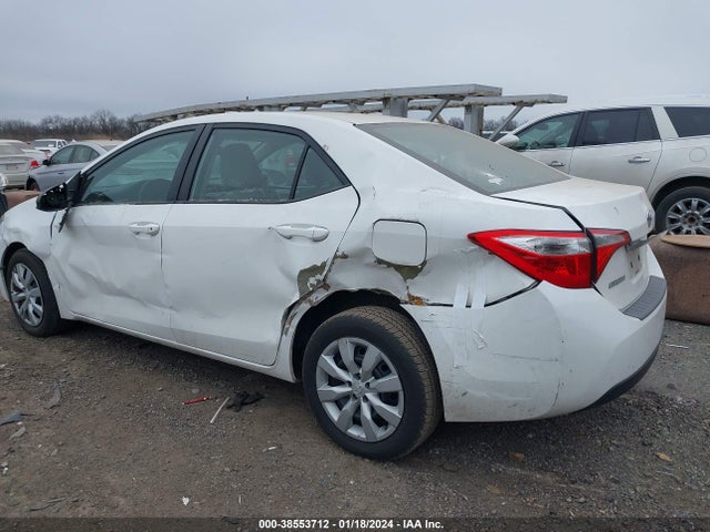 2015 TOYOTA COROLLA LE VIN: 5YFBURHE6FP184635