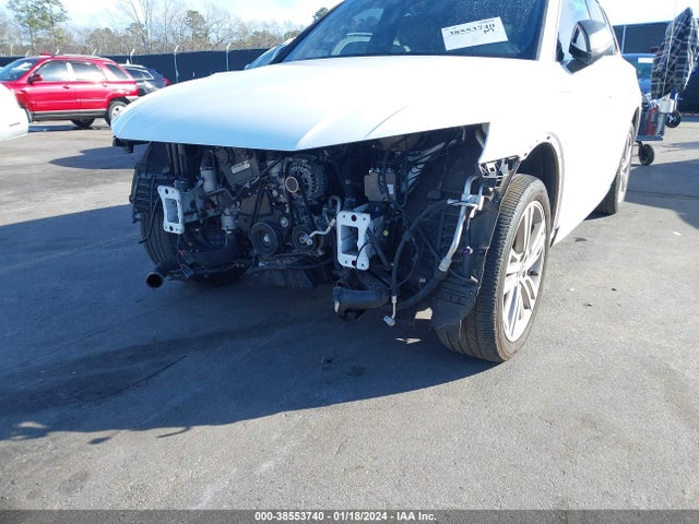 WA1BNAFY4J2145751 Audi Q5 2.0t Premium/2.0t Tech Premium