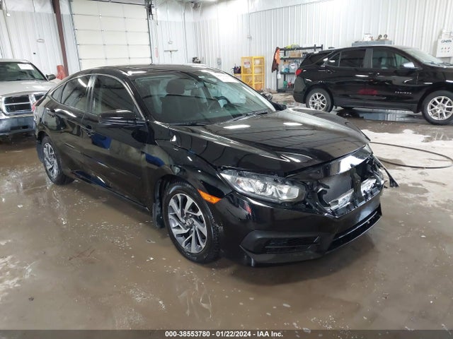 Honda CIVIC EX 2018 2HGFC2F74JH560782 Image 1