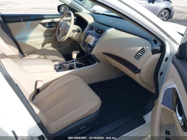 2015 NISSAN ALTIMA 2.5 SL VIN: 1N4AL3AP5FN401232