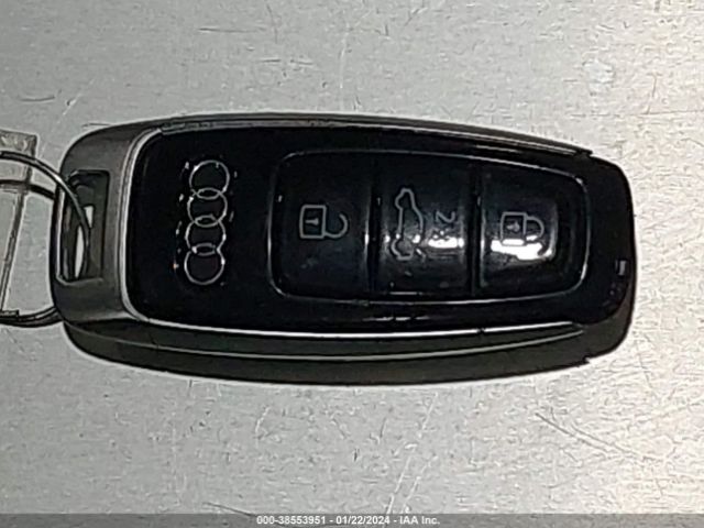 2022 AUDI RS Q8 WU1ARBF12ND011218 Photo 10
