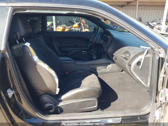 2019 DODGE CHALLENGER 2C3CDZBT9KH727668 Photo 4