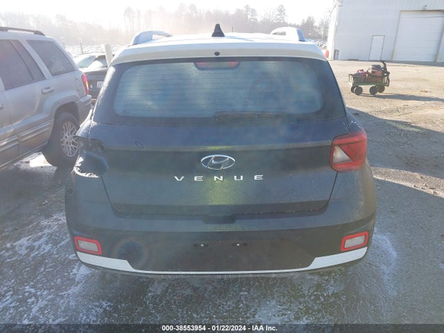 Hyundai Venue Limited 2022 KMHRC8A32NU182138 Image 16