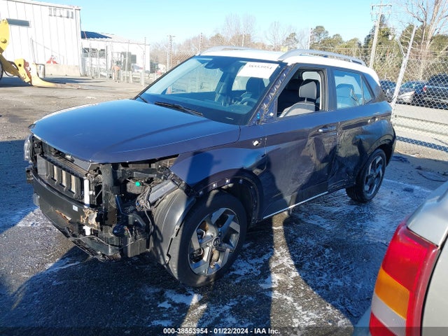 Hyundai Venue Limited 2022 KMHRC8A32NU182138 Image 2