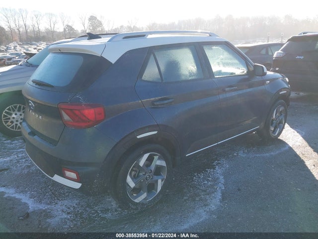 Hyundai Venue Limited 2022 KMHRC8A32NU182138 Image 4