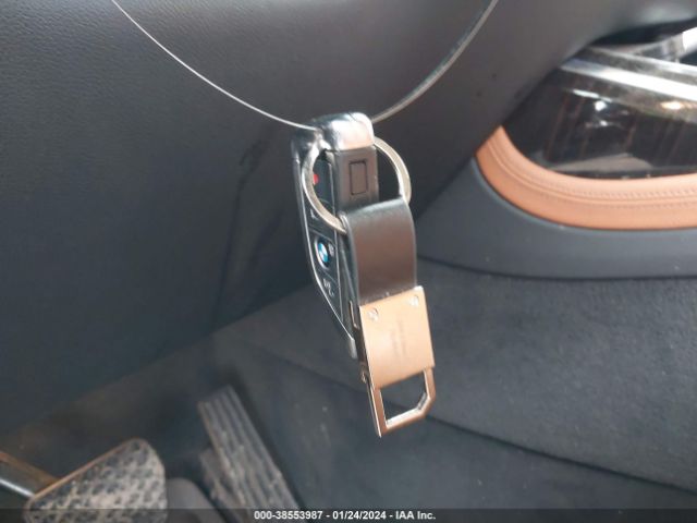 5UXCW2C52KL083915 BMW X7 Xdrive40i