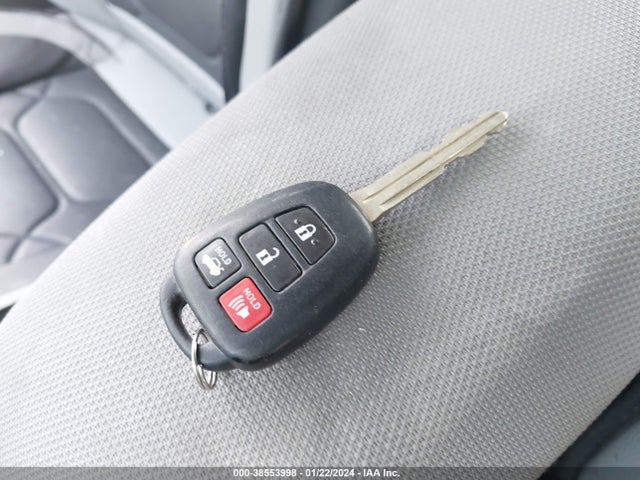 Toyota COROLLA LE 2016 2T1BURHE5GC596787 Image 11