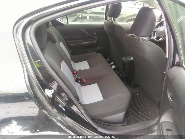 2019 TOYOTA PRIUS C L VIN: JTDKDTB34K1620658