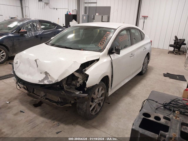 Nissan SENTRA SR 2014 3N1AB7AP8EY270953 Image 2