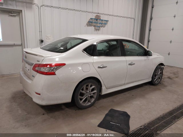 Nissan SENTRA SR 2014 3N1AB7AP8EY270953 Image 4