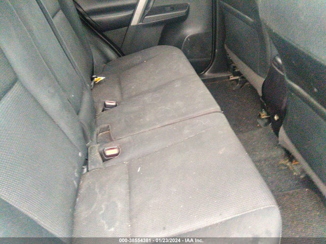 Toyota Rav4 Xle 2018 2T3WFREVXJW469403 Image 8
