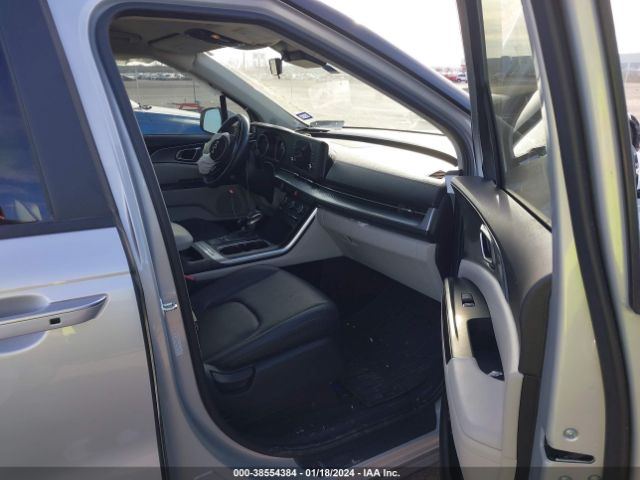 KNDNB4H34N6173353 KIA Carnival Mpv Lx Seat Package