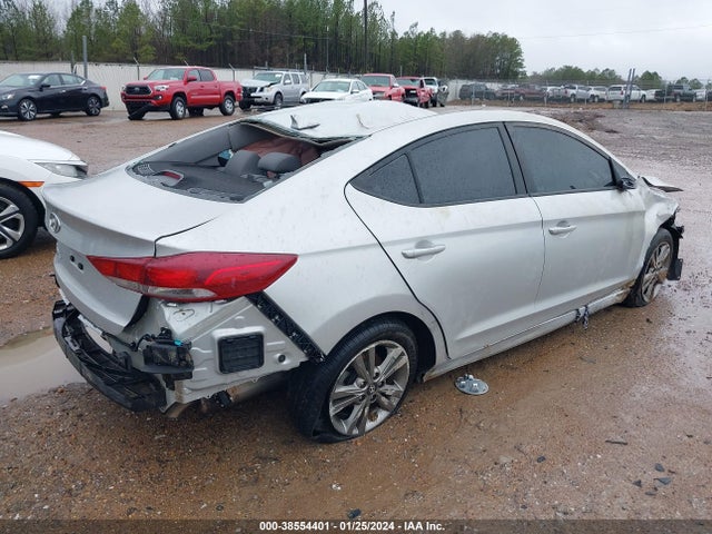 Hyundai ELANTRA SEL 2018 5NPD84LF5JH296817 Image 4