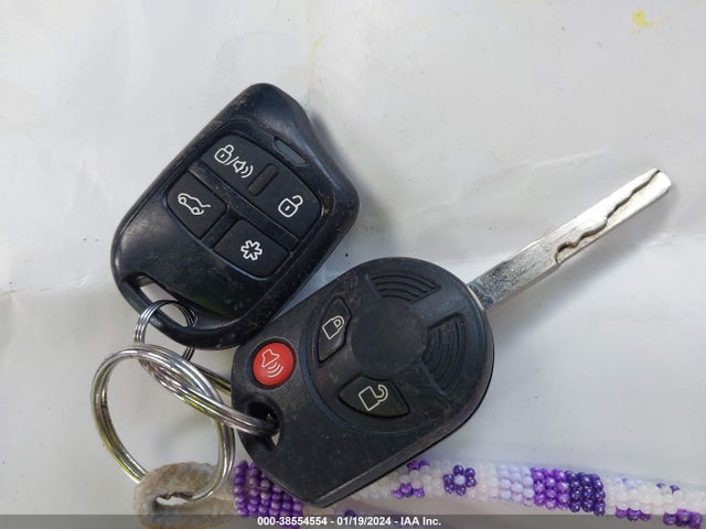 2014 FORD ESCAPE SE VIN: 1FMCU9G9XEUC17609