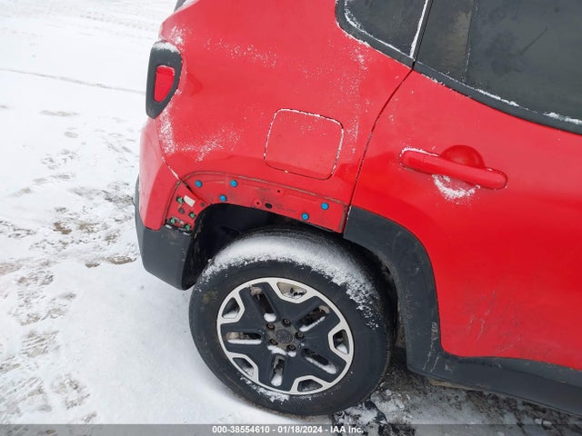2015 JEEP RENEGADE TRAILHAWK VIN: ZACCJBCT6FPB30170