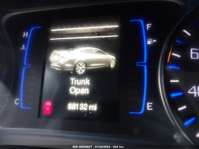 Chrysler 200 S 2015 1C3CCCBG3FN515767 Image 7