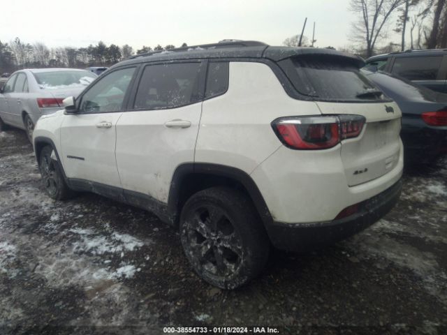 2018 JEEP COMPASS 3C4NJDBB7JT313401 Photo 2