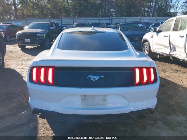 Ford Mustang Ecoboost Premium Fastback 2020 1FA6P8THXL5136638 Image 16