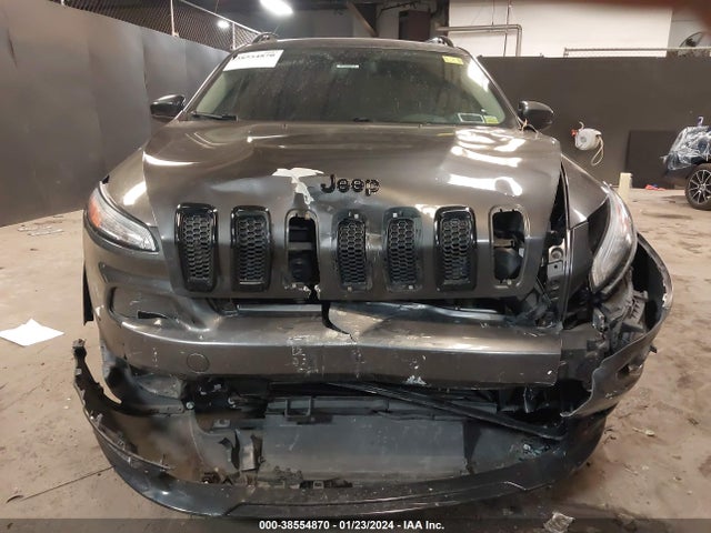Продаж на аукціоні авто 2018 Jeep Cherokee Latitude Tech Connect Fwd, vin: 1C4PJLCBXJD588302, номер лоту: 38554870