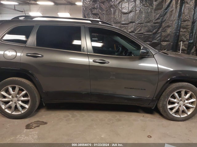 Продаж на аукціоні авто 2018 Jeep Cherokee Latitude Tech Connect Fwd, vin: 1C4PJLCBXJD588302, номер лоту: 38554870