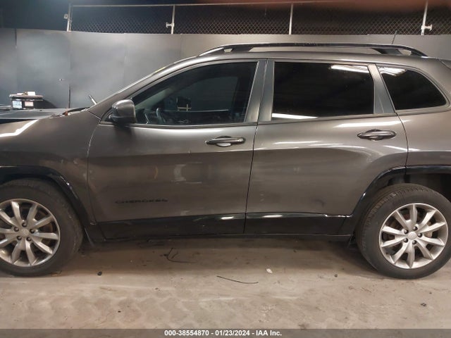 Продаж на аукціоні авто 2018 Jeep Cherokee Latitude Tech Connect Fwd, vin: 1C4PJLCBXJD588302, номер лоту: 38554870