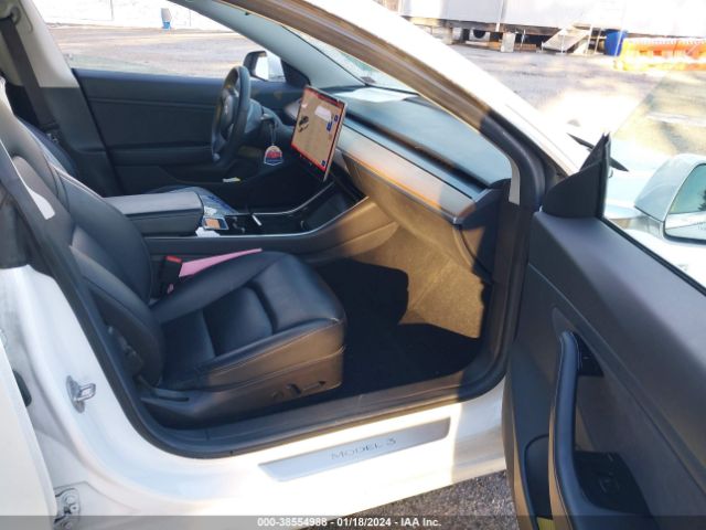 5YJ3E1EB8KF515699 Tesla Model 3 Long Range/performance